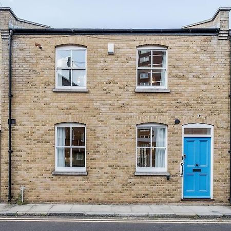 런던 House 10 Mins To Tower Bridge Hot Tub & Parking 빌라 외부 사진