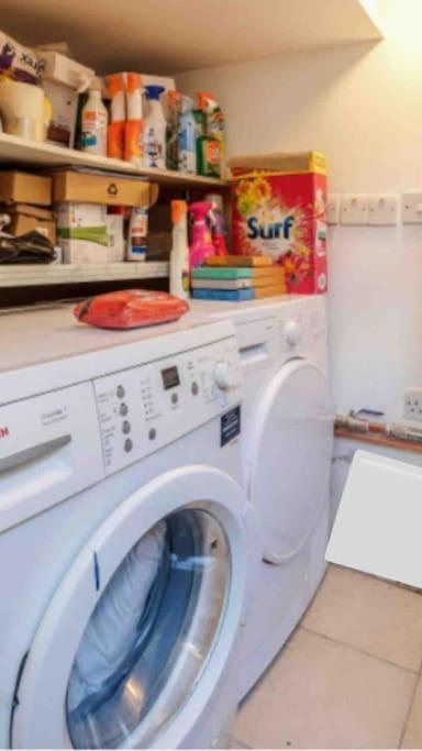 런던 House 10 Mins To Tower Bridge Hot Tub & Parking 빌라 외부 사진